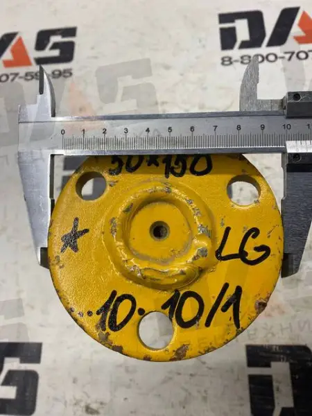 Палец D=50 мм, L=150 мм (подрамника) круглый фланец со скосом