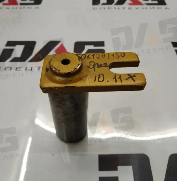 Палец D=50 мм, L=120/130 мм (г/цилиндра рулевого передний) CDM855 оригинал