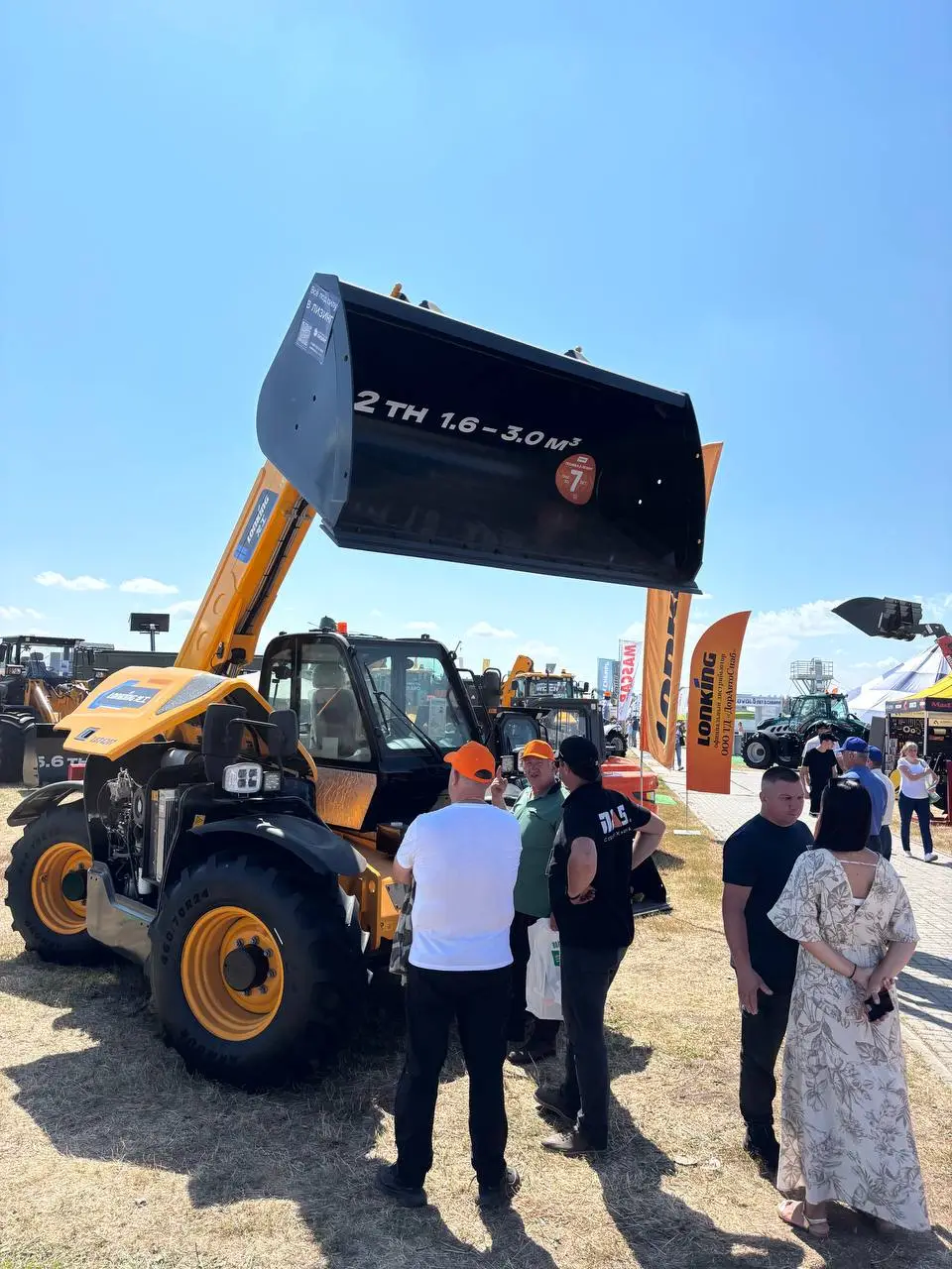 Lonking  «День Сибирского поля 2025»: мощь, технологии, эффективность!