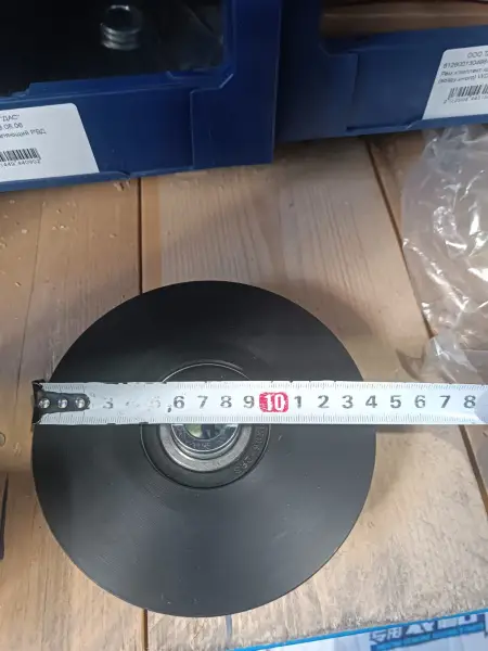 Ролик направляющий РВД стрелы