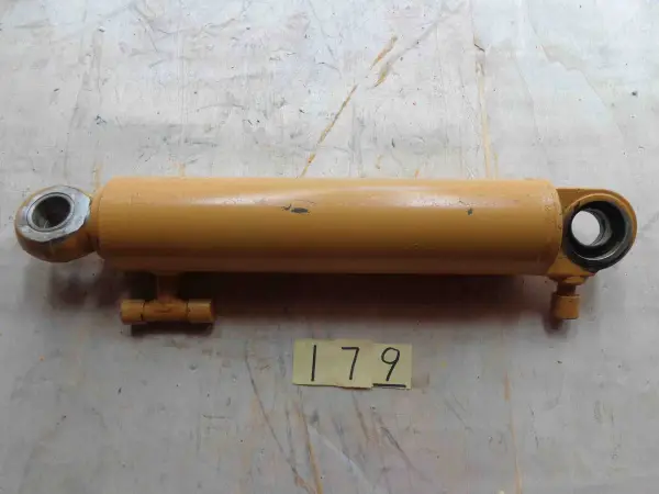 Гидроцилиндр рулевой XGYG01-042  LW-500F 