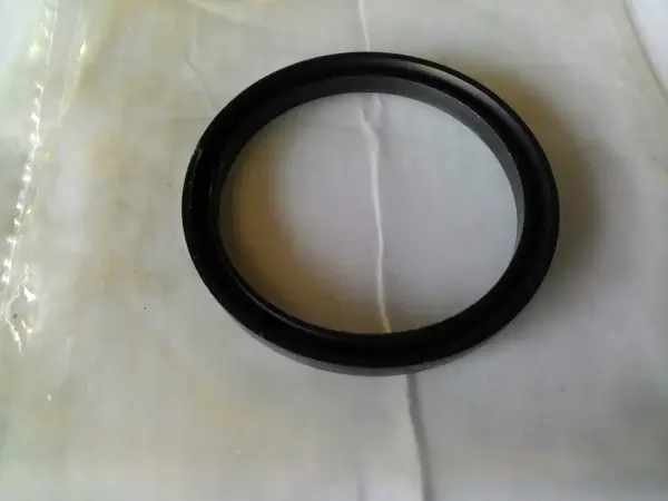 Манжета (кольцо резиновое)