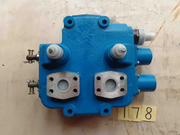 Гидрораспределитель 2-x секционный DF32 2С