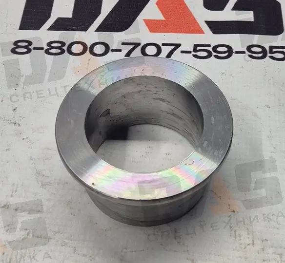 Втулка D=60х70 мм, L=45 мм (соединения рамы верхняя) CDM833 оригинал