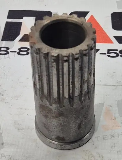 Вал привода насоса рабочего оборудования CDM833