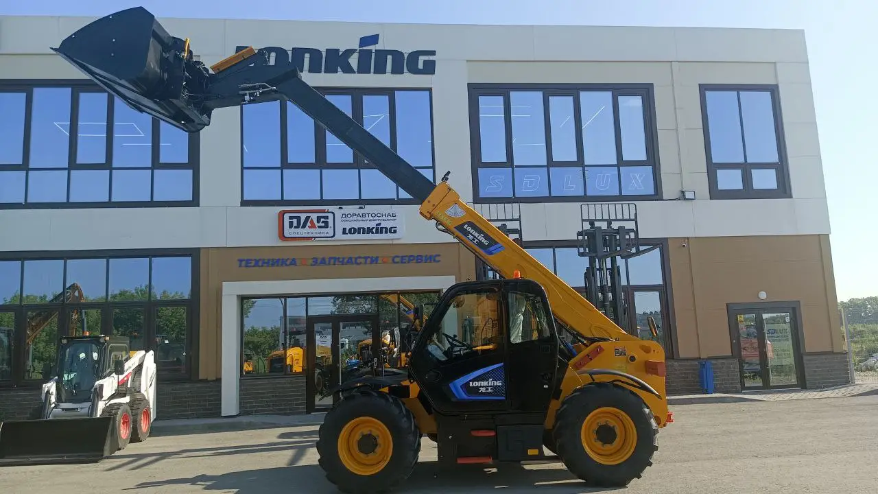 Первый телескопический погрузчик Lonking прибыл в Сибирь!