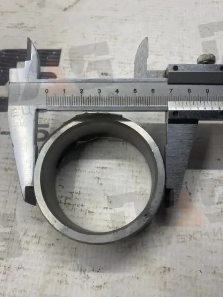 Втулка D=60х72 мм, L=25 мм (соединения рамы) (вид 2) LW300 / ZL30G