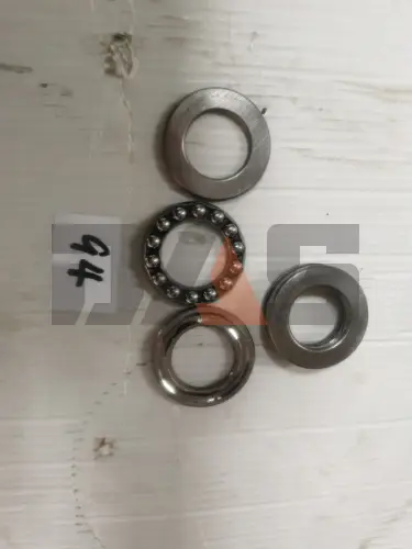 Подшипник 51208 упорный шкворня