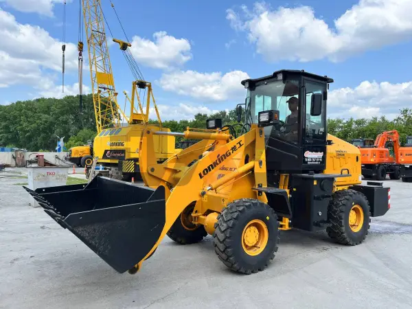 Фронтальный погрузчик Lonking CDM926 купить в Барнауле