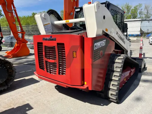 Мини-погрузчик Lonking CDM315T купить в Барнауле