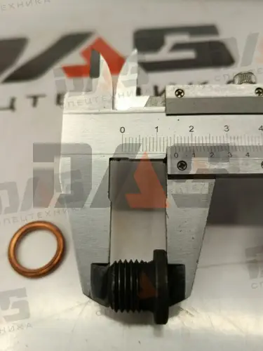 Пробка бортового корпуса (М14х1,5)