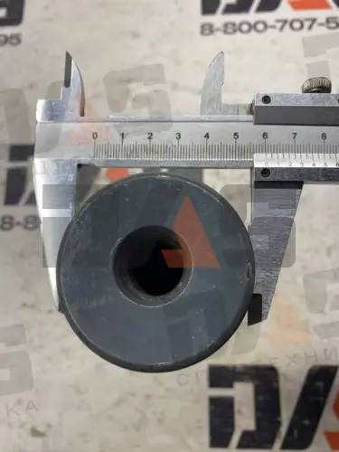 Палец D=60 мм, L=190 мм (соединения рамы нижний) CDM 833