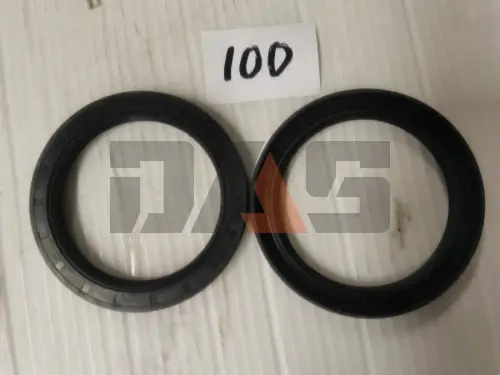 Сальник 85х110х12 задней ступицы колеса