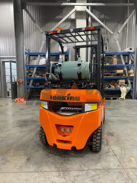 Газобензиновый вилочный погрузчик Lonking LG15GLT